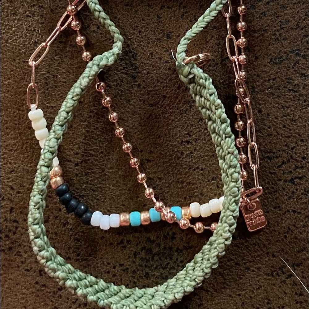 New puravida bracelet set